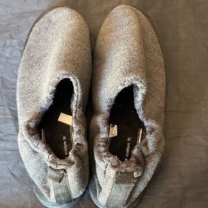 Abeo Charcoal Grey Knit Slipper Size 9